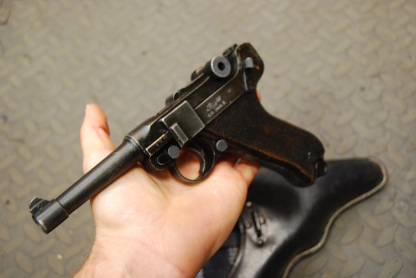 replica blank firing Luger