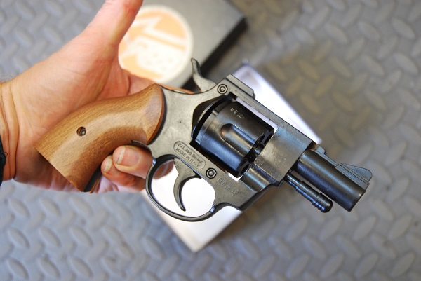 Replica blank firing gun