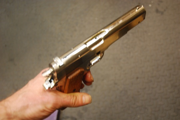 Replica blank firing revolver