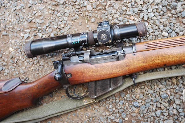 Deactivated Lee Enfield no.4 t Sniper Rifle