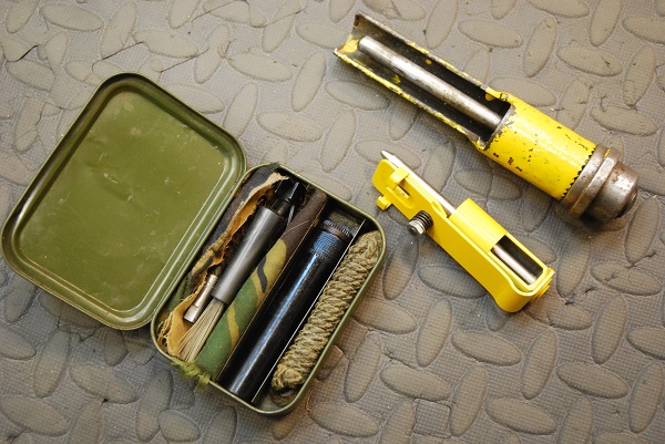 deactivated L1a1 cleaning set