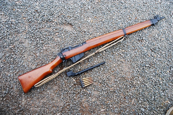 Deactivated Lee-Enfield No.4, De-activated Guns